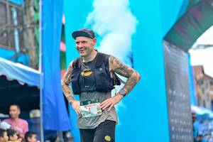 BIB: 140
                            <button type="button" onclick="openModal(24883730)" class="btn btn-primary btn-sm float-right btn-popup" data-toggle="modal" data-target=".modal-high-quality">
                        <i class="fas fa-shopping-cart"></i> Add to Cart
                    </button>
                                            <button type="button" onclick="isThisMe(24883730, true)" class="btn btn-success btn-sm float-right btn-popup btn-isme hidden" data-toggle="tooltip" data-placement="bottom" title="นี่คือรูปของคุณใช่ไหม คลิกที่นี่เพื่อเอาเข้าอัลบั้ม">
                        <i class="fas fa-plus"></i> Add to album
                    </button>
                    <button type="button" onclick="isThisMe(24883730, false)" class="btn btn-warning btn-sm float-right btn-popup btn-isnotme hidden">
                        <i class="fas fa-ban"></i> Remove from album
                    </button>